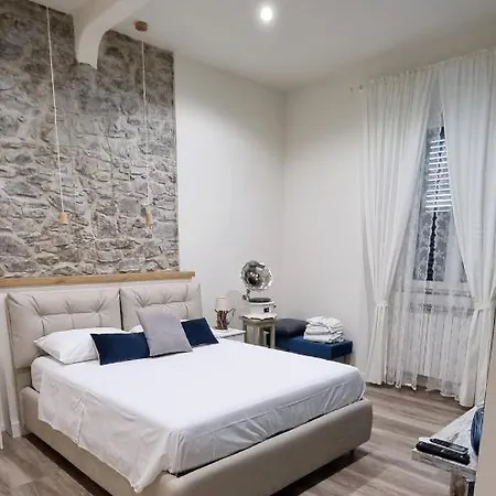 Leopolda Флоренция