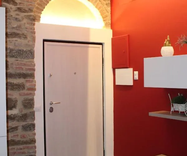 Leopolda Apartament *